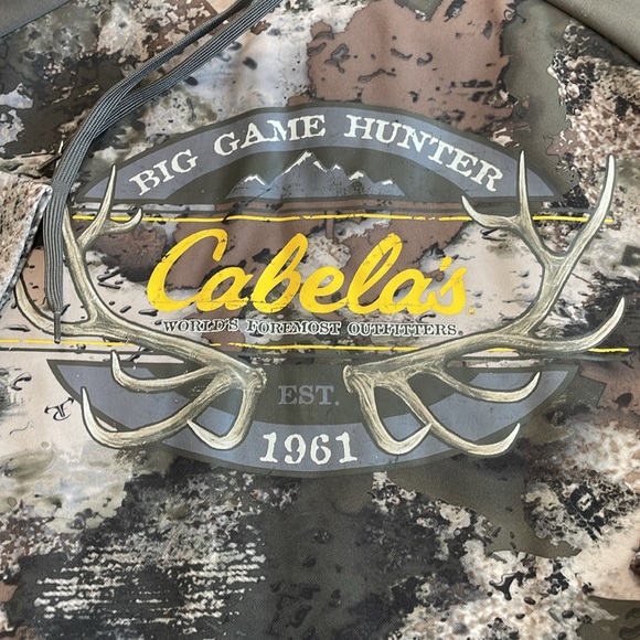 ⭐️⬇️ Cabelas Men’s Camouflage Sweatshirt/Hoodie - Picture 7 of 13
